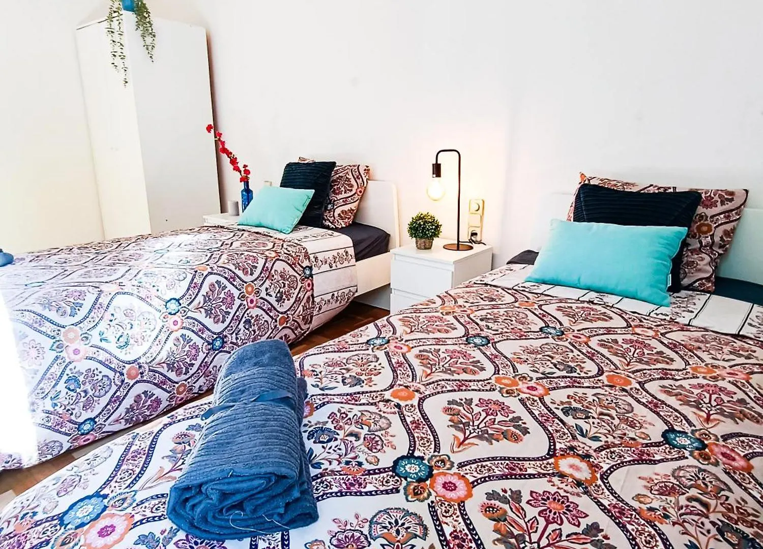 Eixample Rooms Barcelona 0*,  Spain