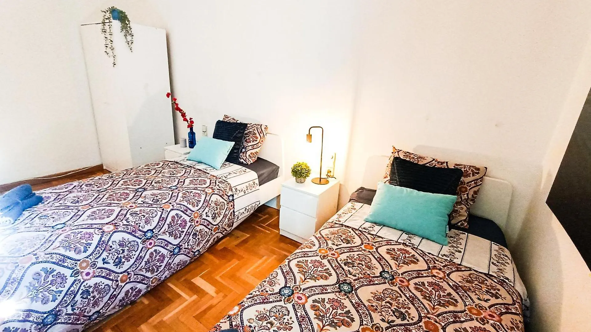 Eixample Rooms برشلونة إسبانيا